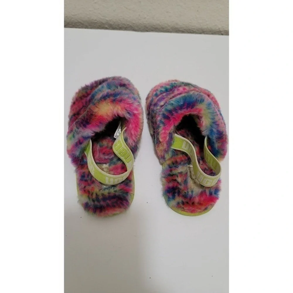 Colorful‎ Ugg Kids Fluffy Rainbow Sandals Size 10